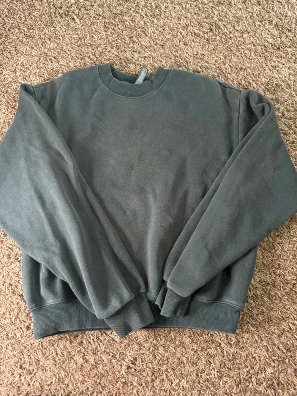 SKIMS Women's Crewneck Sweatshirt - Dark Green - Picture 2 of 5